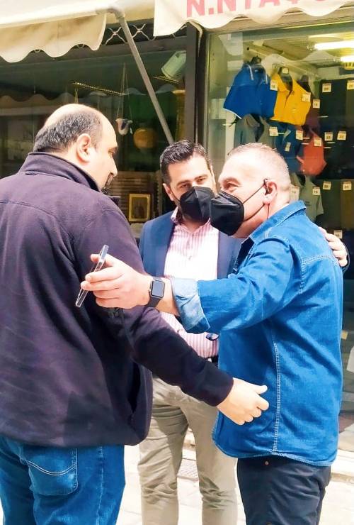 Επίσκεψη Χρήστου Τριαντόπουλου στην αγορά του Βόλου