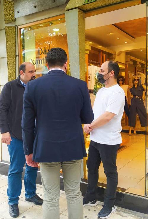 Επίσκεψη Χρήστου Τριαντόπουλου στην αγορά του Βόλου