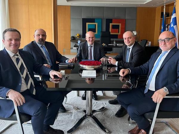«Υποβολή πρότασης για ειδική ρύθμιση των οφειλών αγροτών στον εξωδικαστικό&nbsp;μηχανισμό»