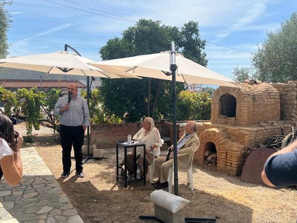 ‘Παρών’ σε μία πρωτοβουλία για τη θεσμική συνέχεια του Διεθνούς Κέντρου Κεραμικής και Πολιτισμού στον&nbsp;Βόλο